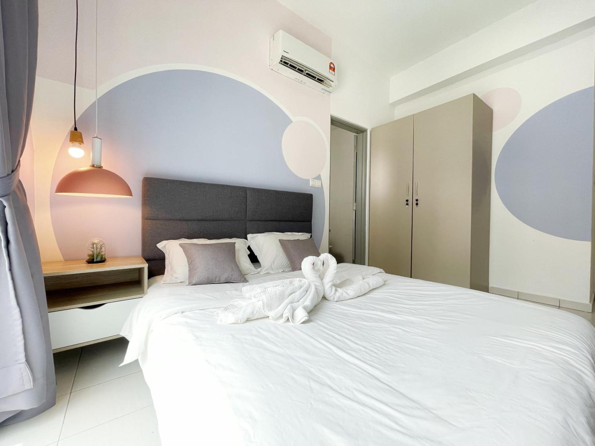 Mesahill Homestay, By S&t Homez